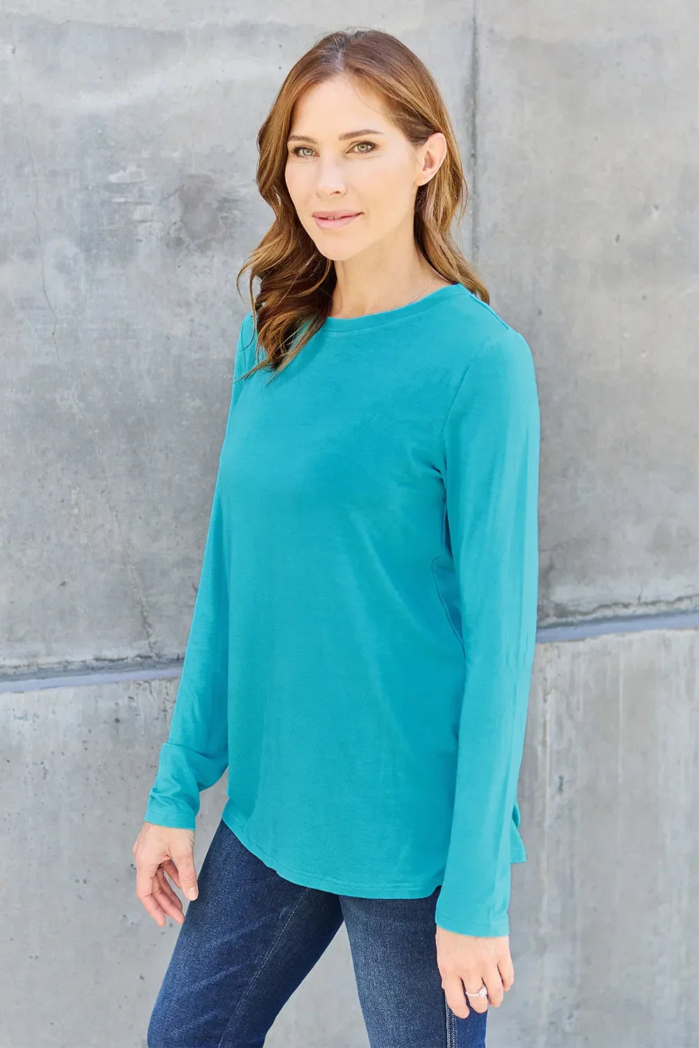 Basic Round Neck Long Sleeve Knit Top Silhouette - Southern Shores Clothing