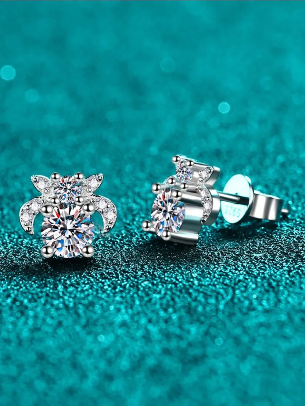 1 Carat Moissanite Sterling Silver Stud Earrings - Southern Shores Clothing