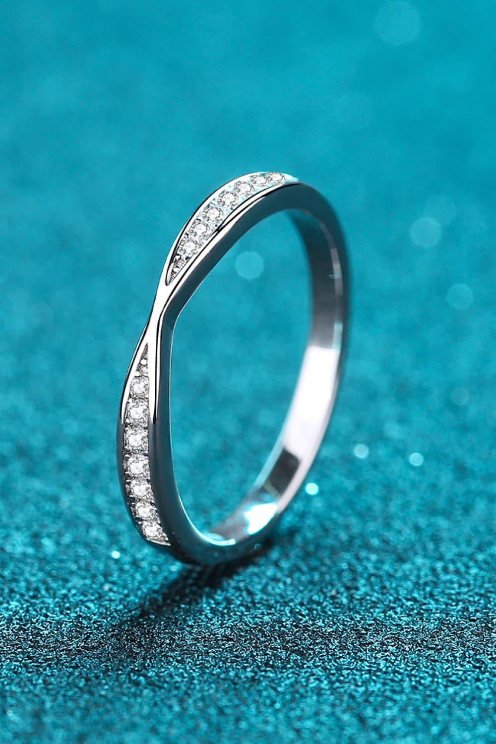Minimalist Moissanite Sterling Silver Ring Daily Wear - Southern Shores Clothing
