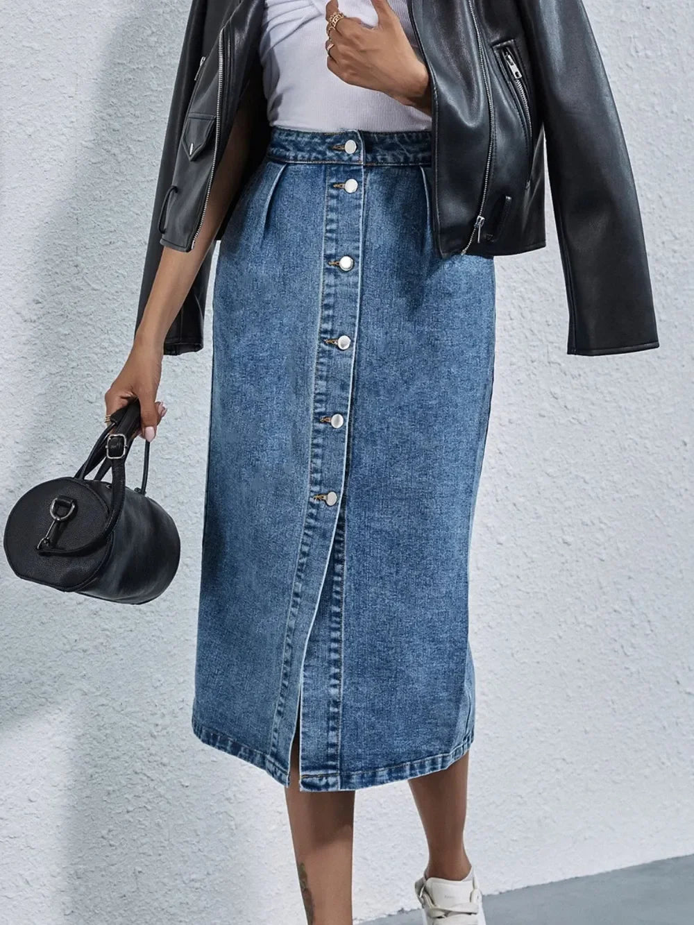 Casual Buttoned Denim Skirt With Pockets - Southern Shores Clothing