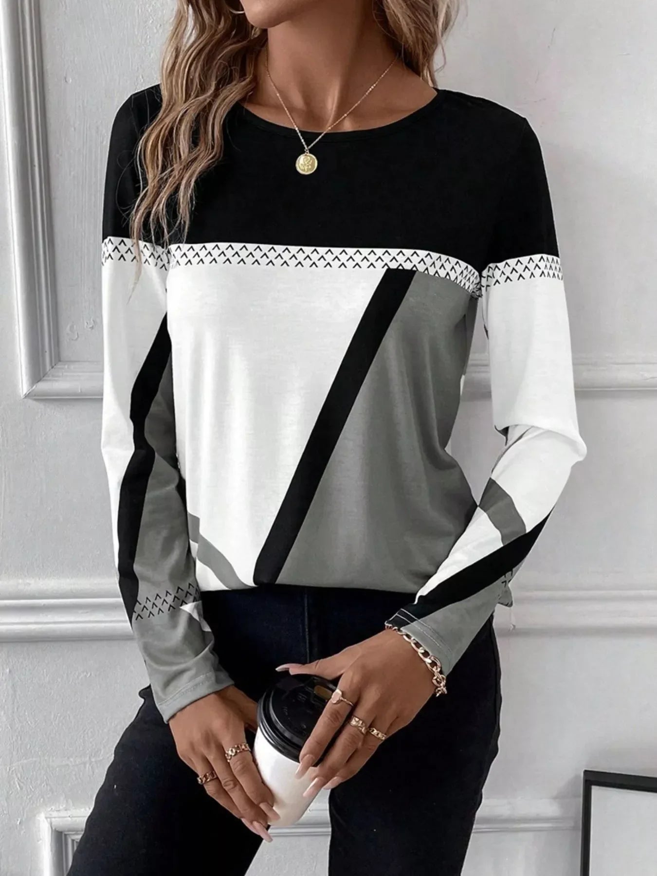 Color Block Long Sleeve T-Shirt - Southern Shores Clothing