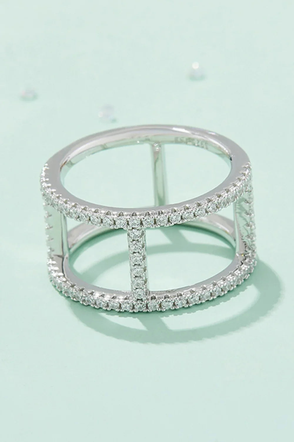 Coastal Minimalist Moissanite Sterling Silver Ring - Southern Shores Clothing