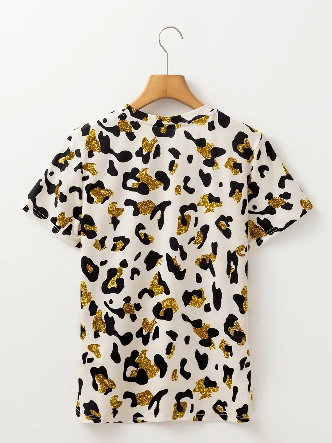 Leopard Print Slightly Stretchy Short Sleeve T Shirt - Southern Shores Clothing