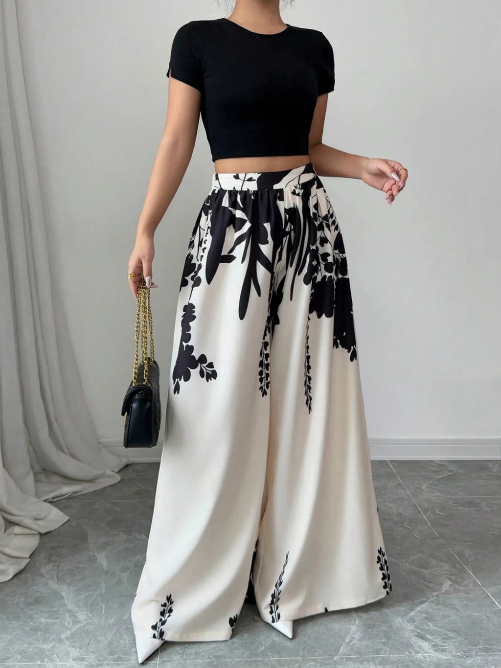 Southern Shores Pocketed Pleated Printed Wide Leg Pants