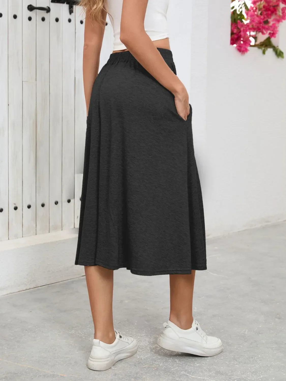 Relaxed Fit Elastic Waist Skirt With Pockets - Southern Shores Clothing