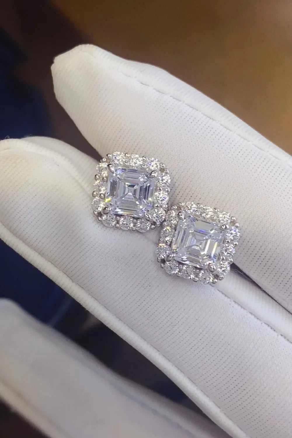 2 Carat Moissanite Sterling Silver Stud Earrings - Southern Shores Clothing
