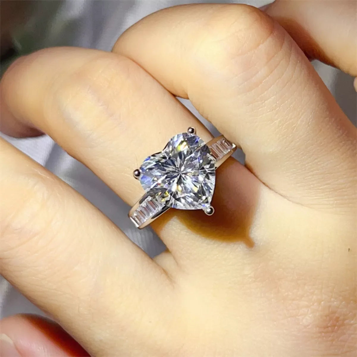 5 Carat Moissanite Heart Ring Platinum-Plated Sterling Silver - Southern Shores Clothing