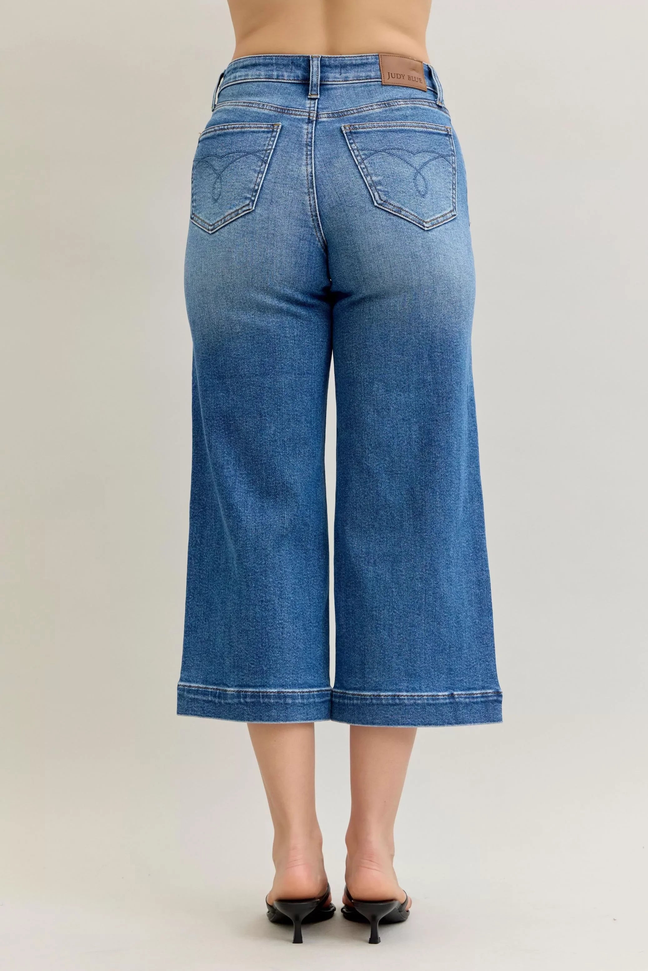 Mid Rise Crop Wide Leg Denim Jeans Relaxed Fit - Southern Shores Clothing