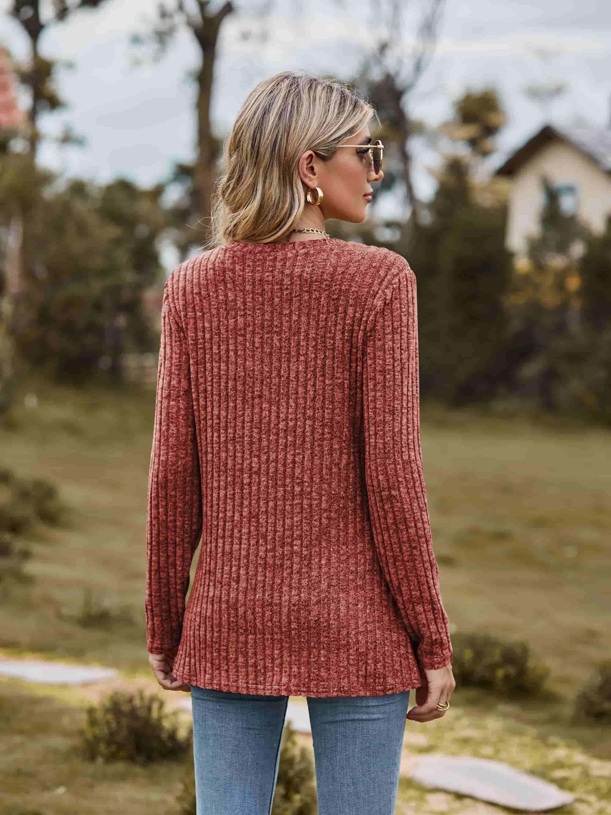 Ribbed Round Neck Long Sleeve Tee For Everyday Wear - Southern Shores Clothing