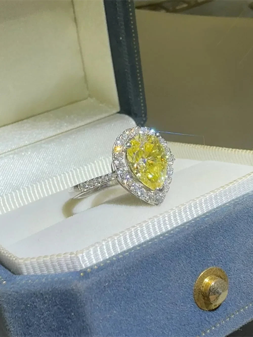 2 Carat Moissanite Teardrop Ring Platinum Plated - Southern Shores Clothing
