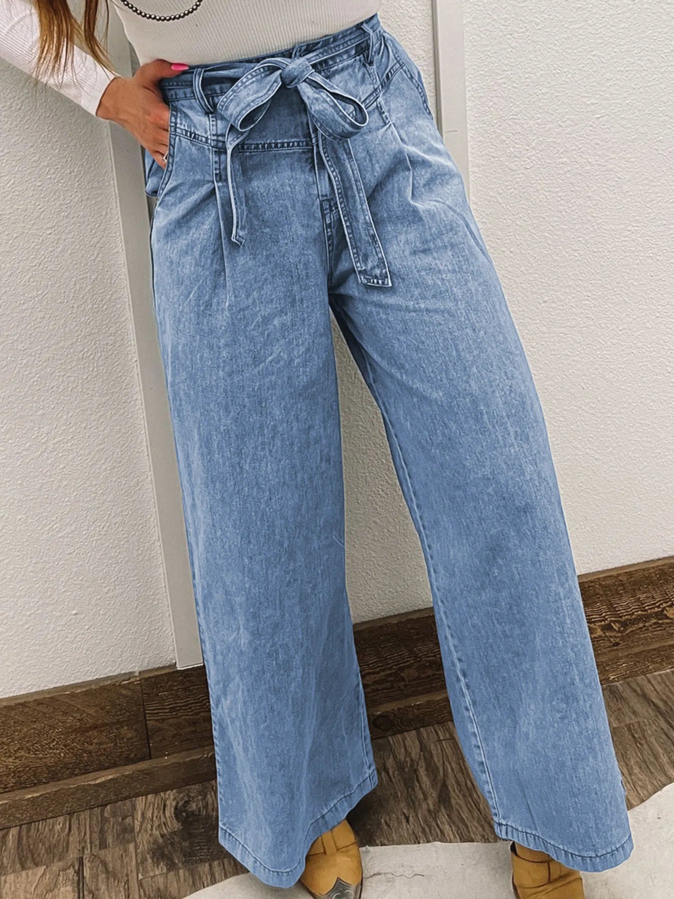 Women's Coastal High Waisted Wide Leg Belted Jeans