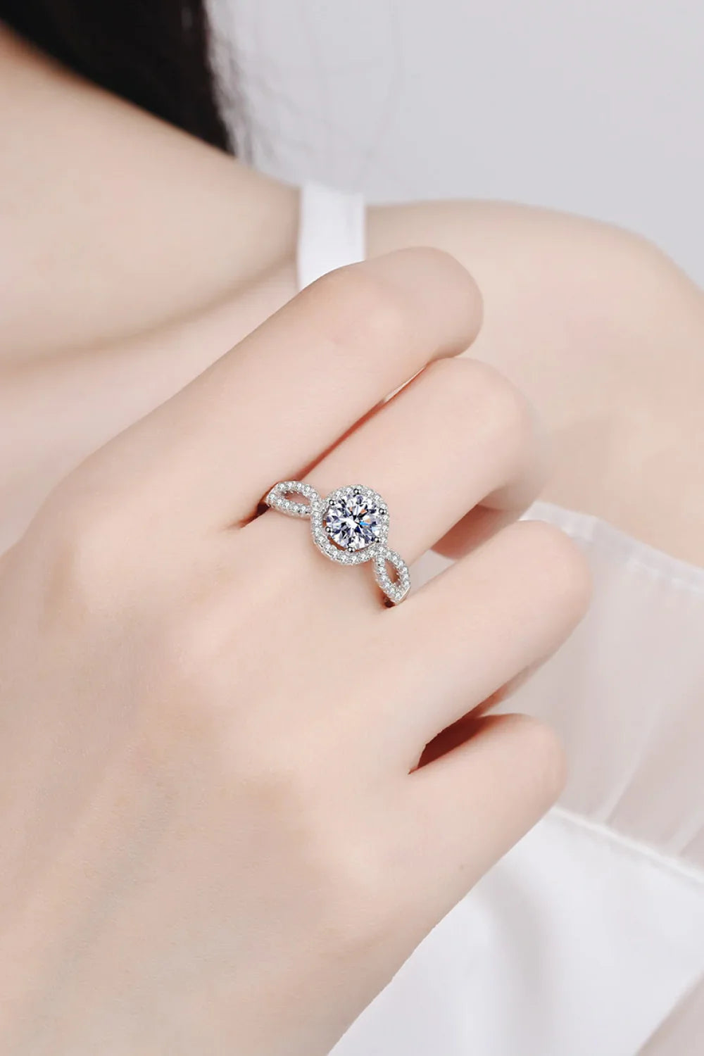 Sterling Silver Moissanite Geometric Ring 1 Carat Halo - Southern Shores Clothing