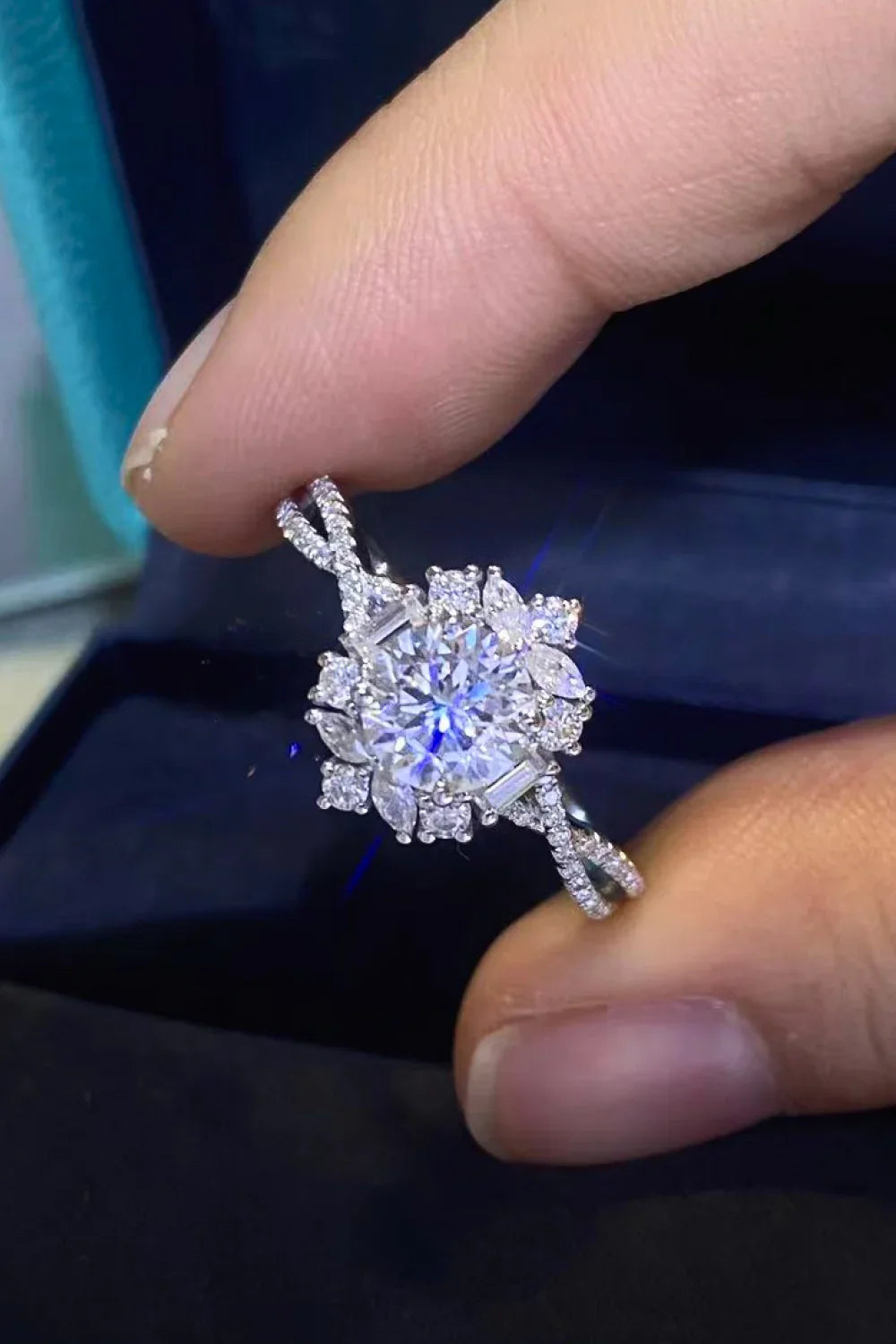 Floral 2 Carat Moissanite Crisscross Ring - Southern Shores Clothing