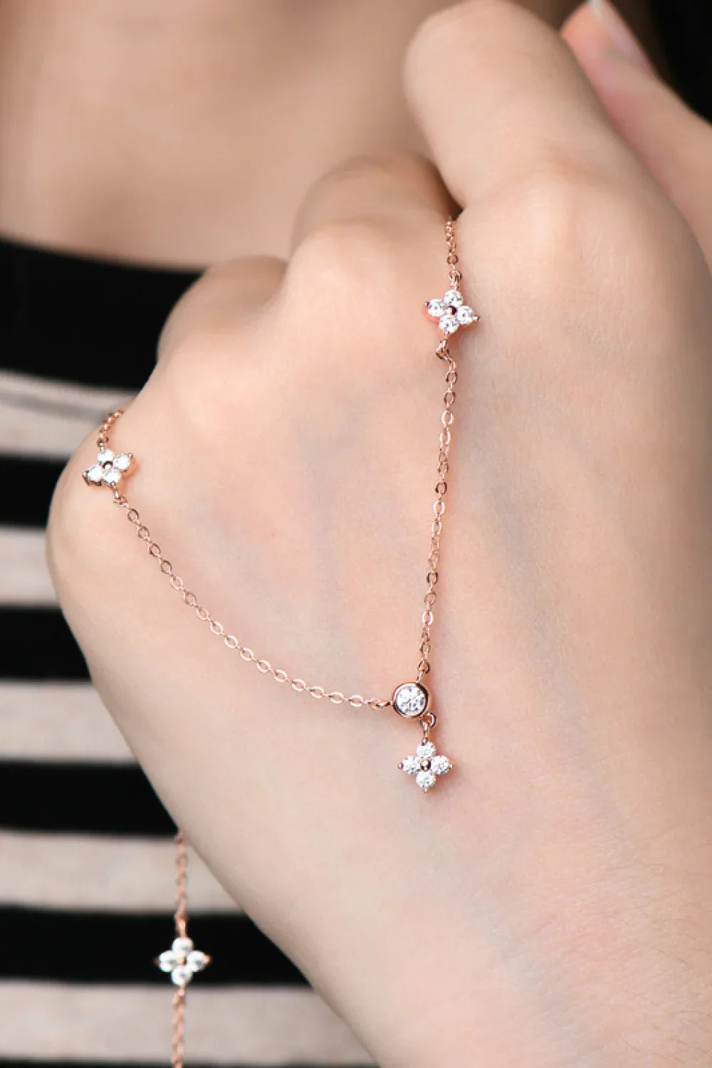 0.9-Carat Moissanite Sterling Silver Necklace 15.7-Inch Chain - Southern Shores Clothing