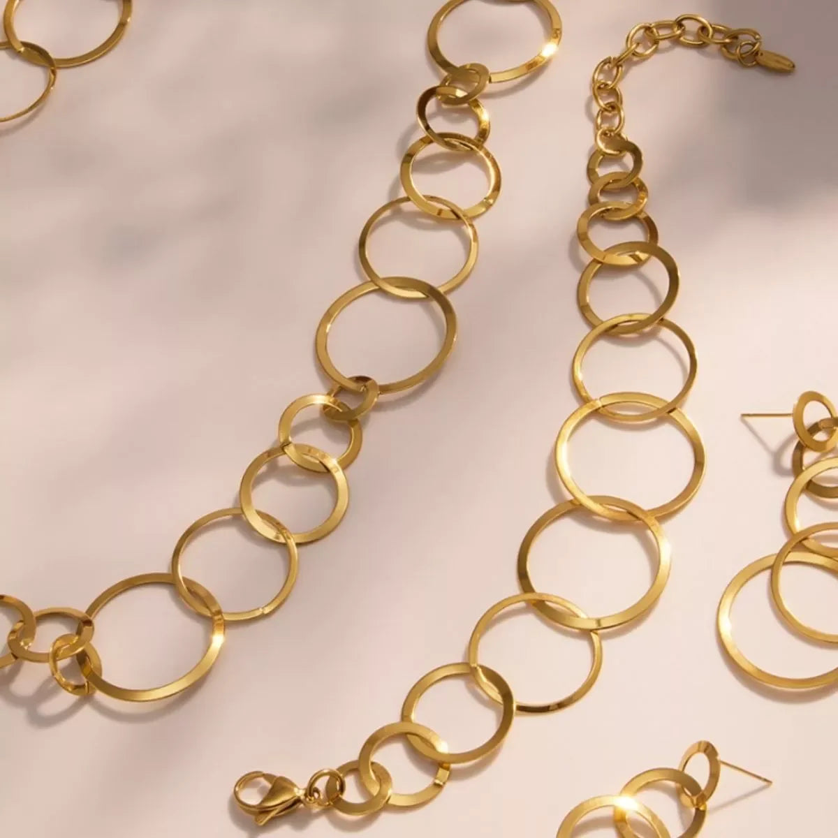 18K Gold Plated Titanium Steel Round Adjustable Bracelet