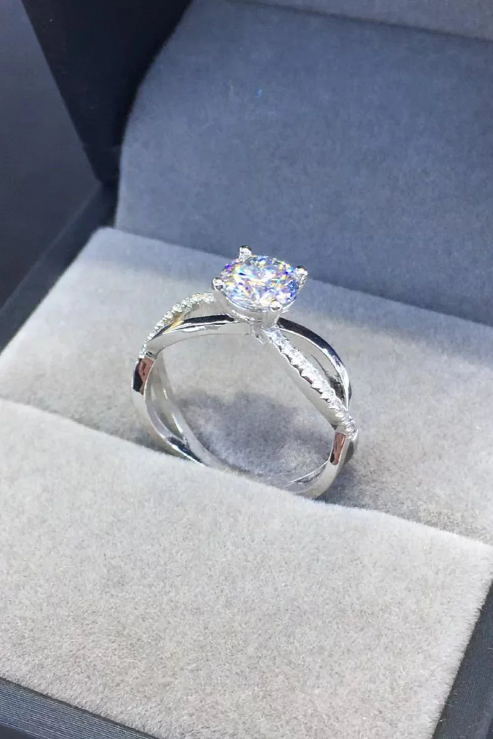 Sterling Silver 2 Carat Moissanite Crisscross Ring - Southern Shores Clothing
