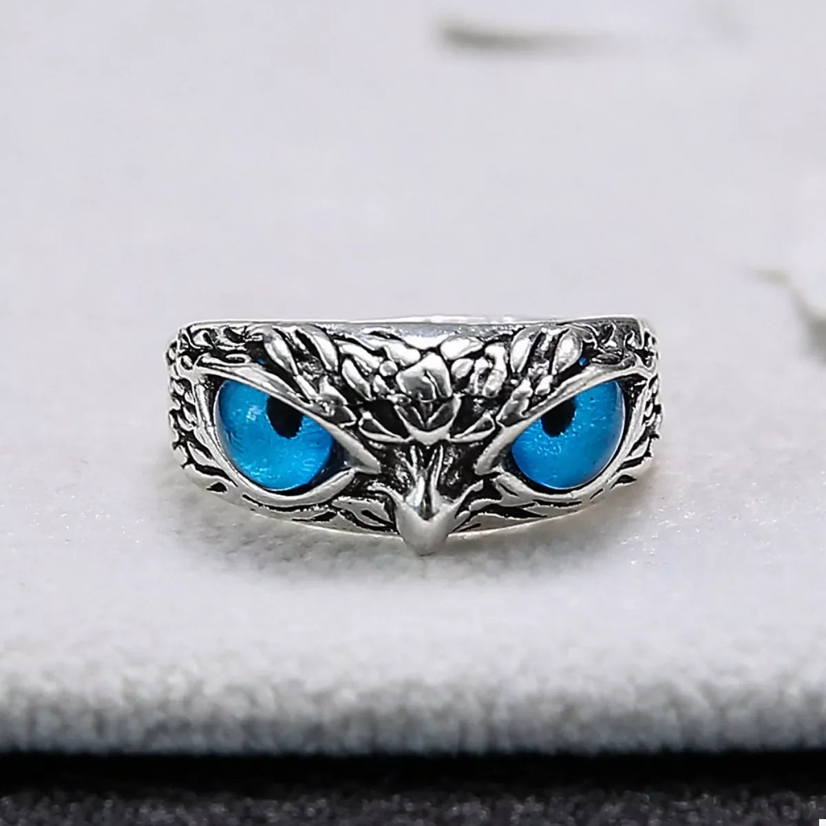 Owl Eyes Silver Plated Ring With Resin Accents - Southern Shores Clothing