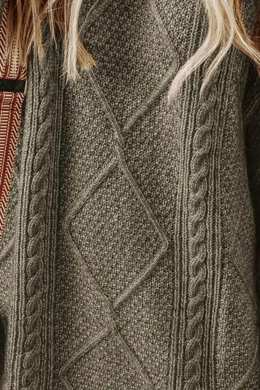 Casual Cable-Knit Round Neck Sweater Dress