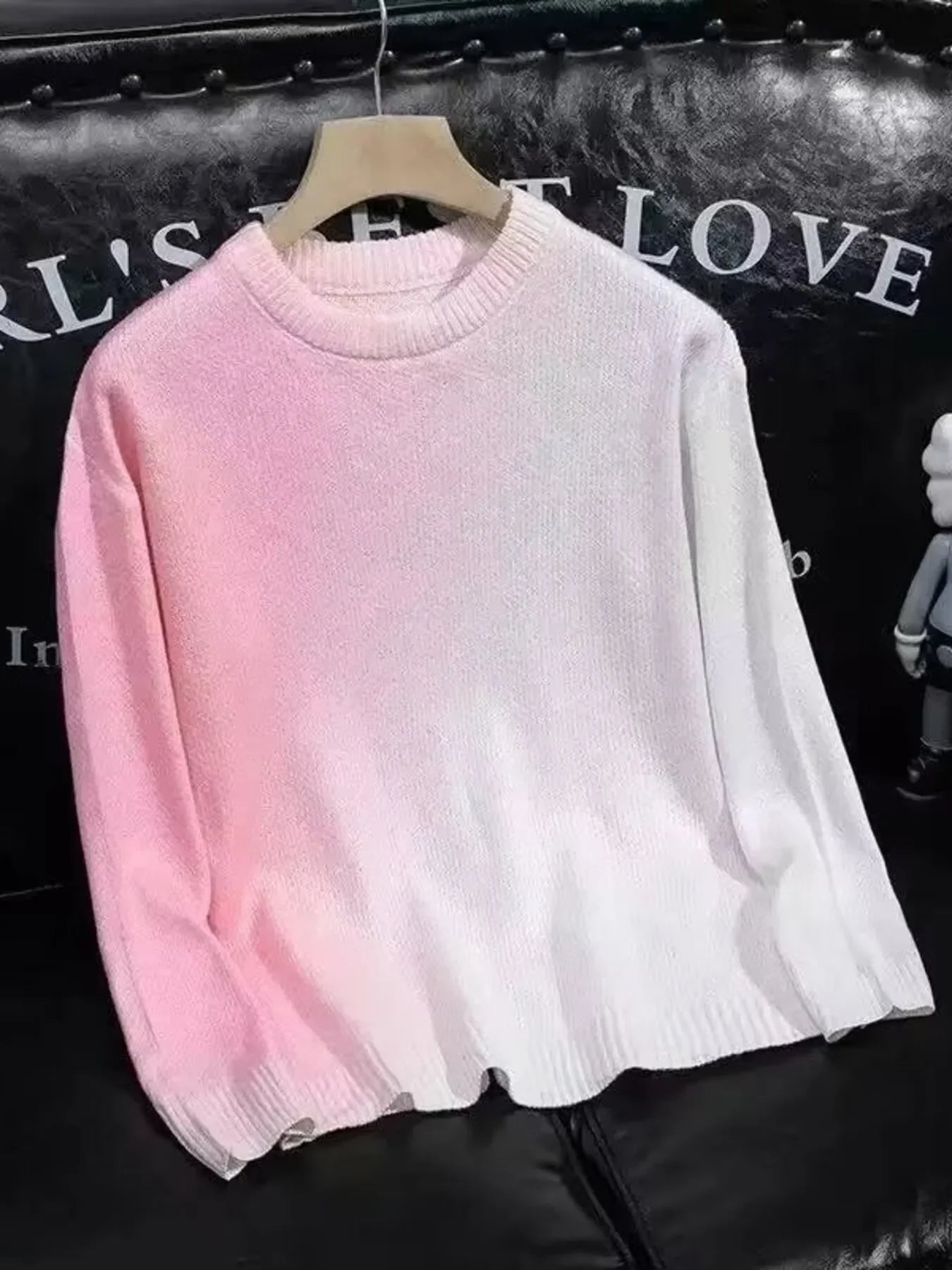Lightweight Gradient Round Neck Knitted Pullover - Southern Shores Clothing