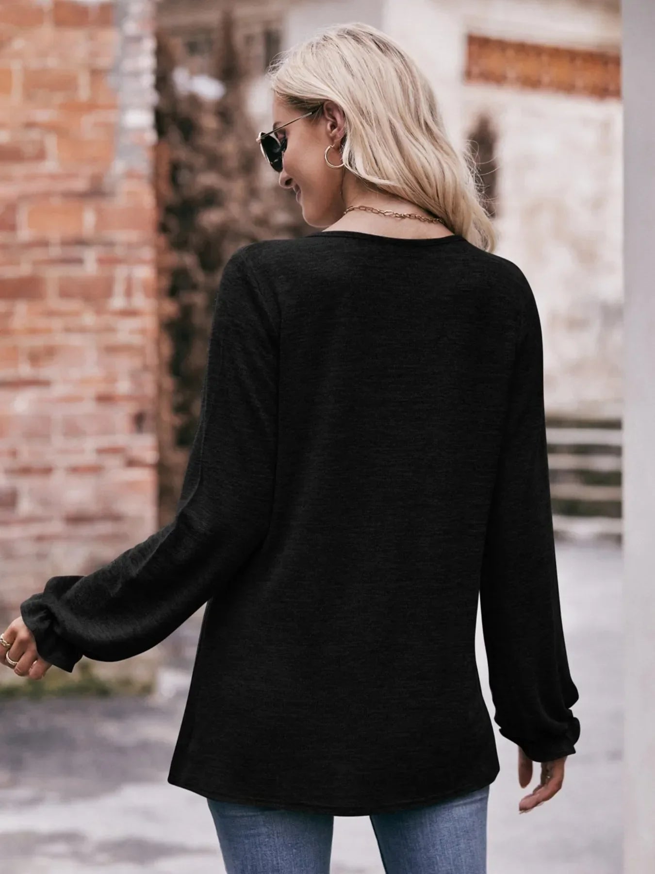 Round Neck Long Sleeve Casual T-Shirt - Southern Shores Clothing