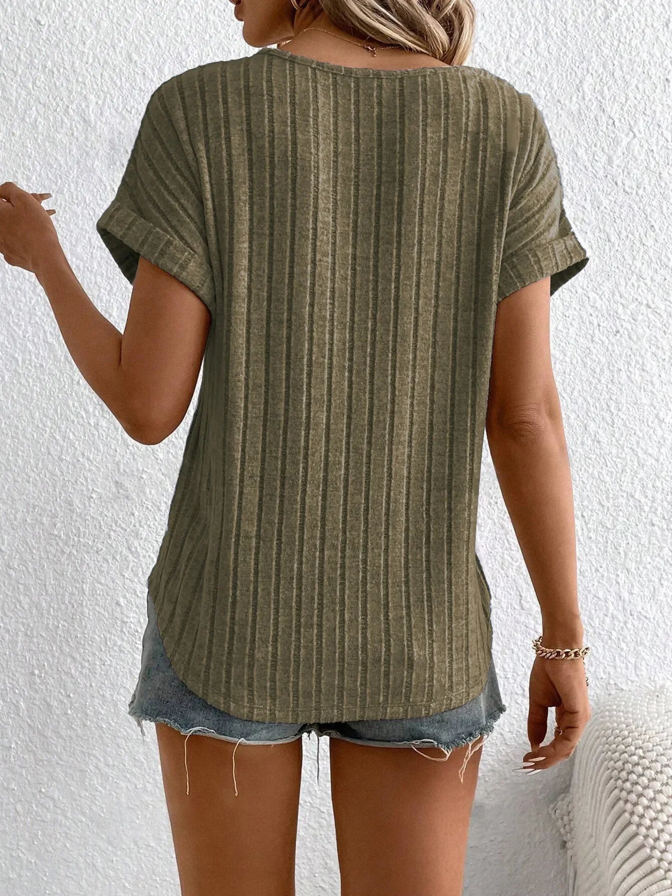 Plus Size Ribbed Texture Short Sleeve T-Shirt - Southern Shores Clothing