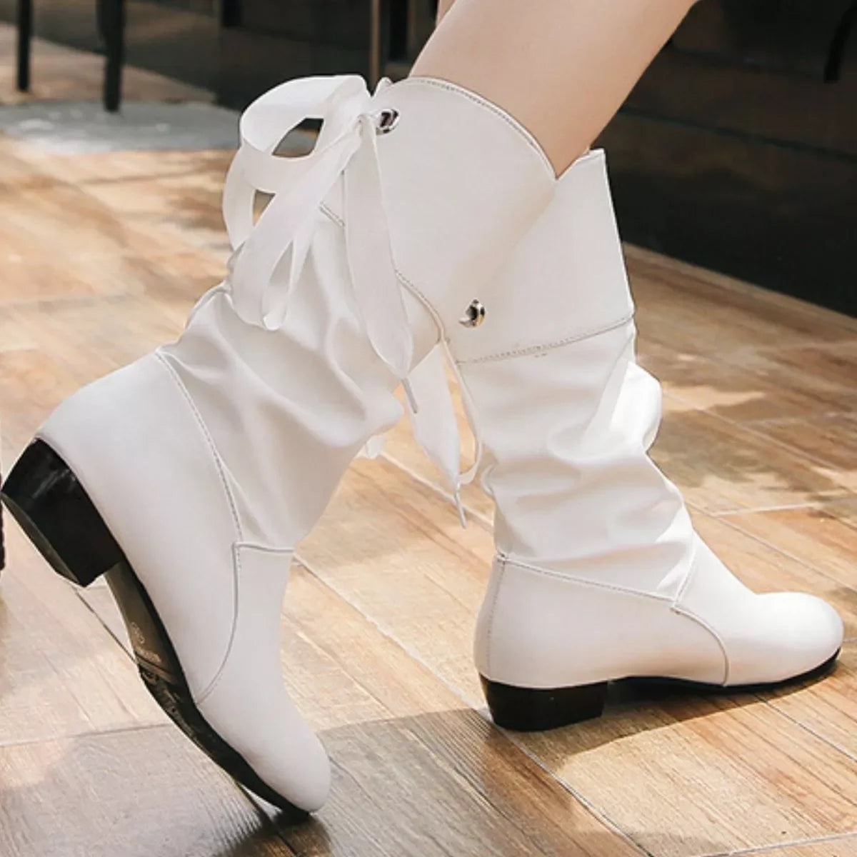 Round Toe Block Heels Boots With Low Heels