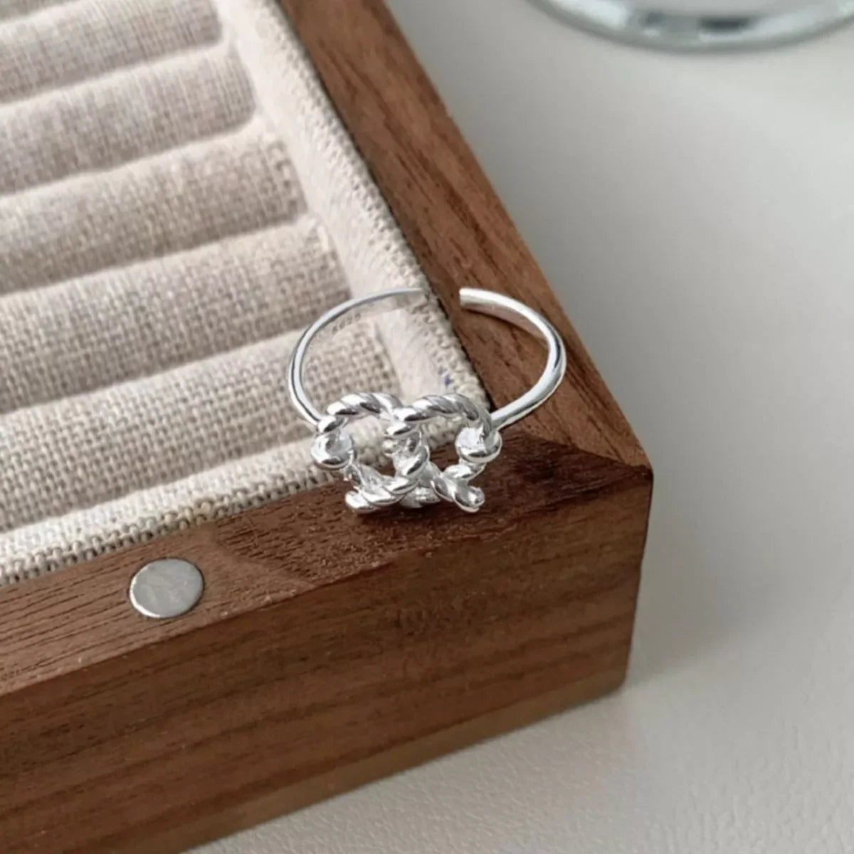 925 Sterling Silver Heart Knot Ring With Delicately Twisted Band - Southern Shores Clothing
