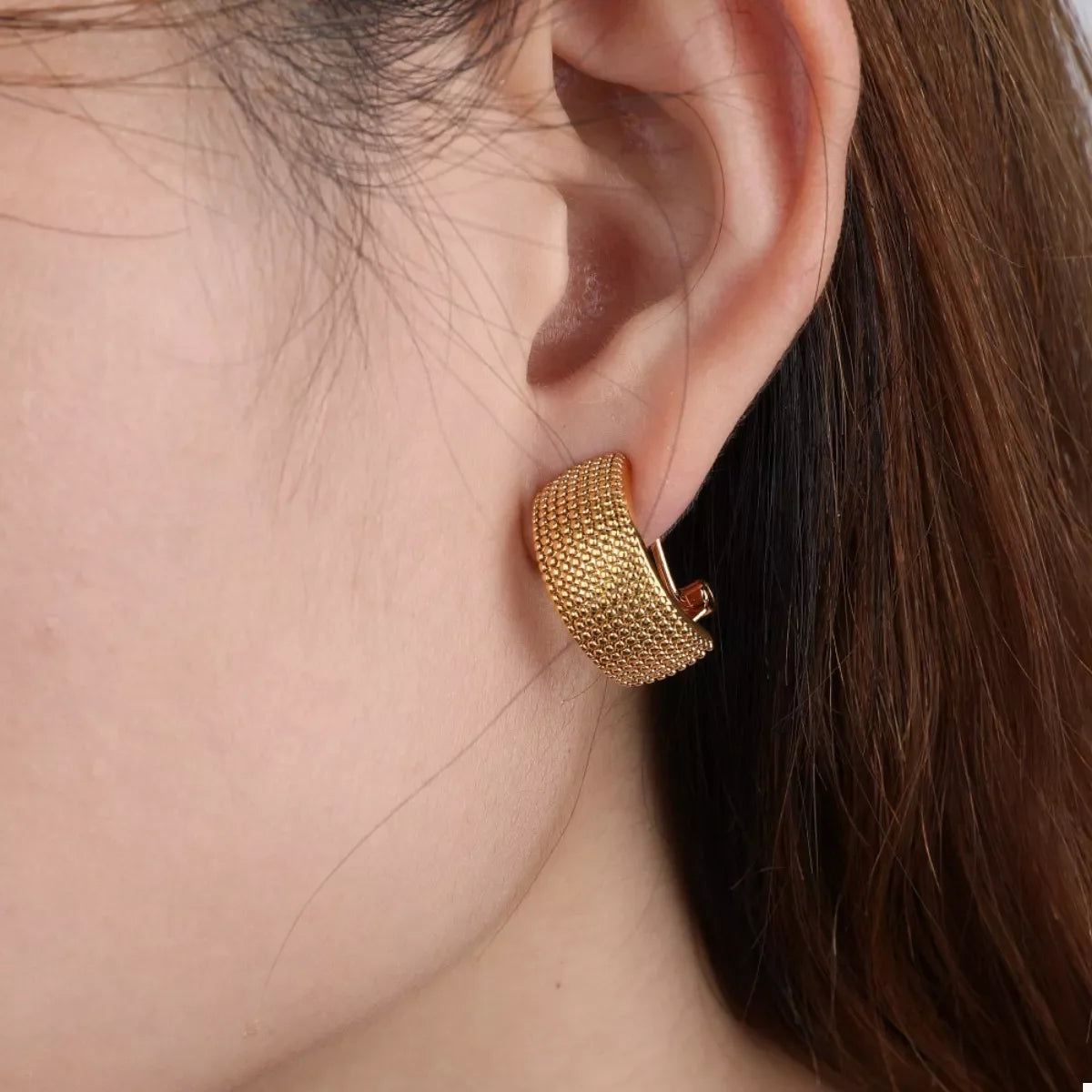 18K Gold-Plated Textured Wide Band Hoop Earrings - Southern Shores Clothing