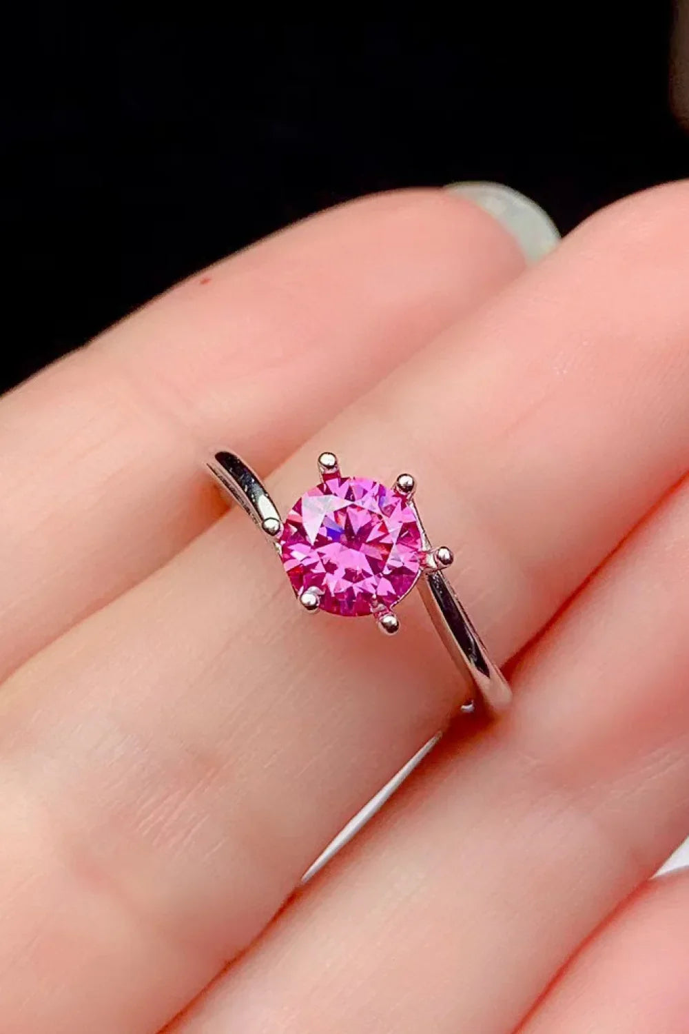 Minimalist 1 Carat Moissanite Ring Platinum-Plated - Southern Shores Clothing