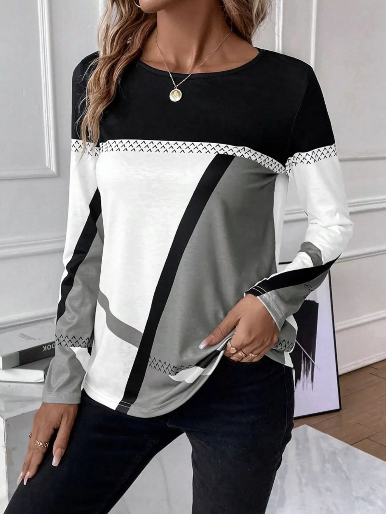Color Block Long Sleeve T-Shirt - Southern Shores Clothing