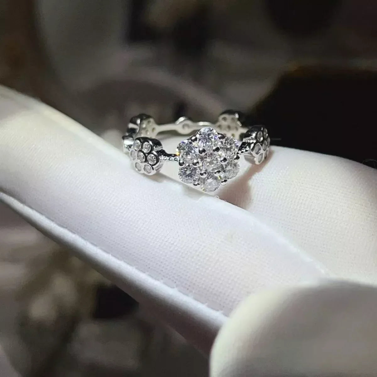 925 Sterling Silver Moissanite Flower Ring Includes Box - Southern Shores Clothing