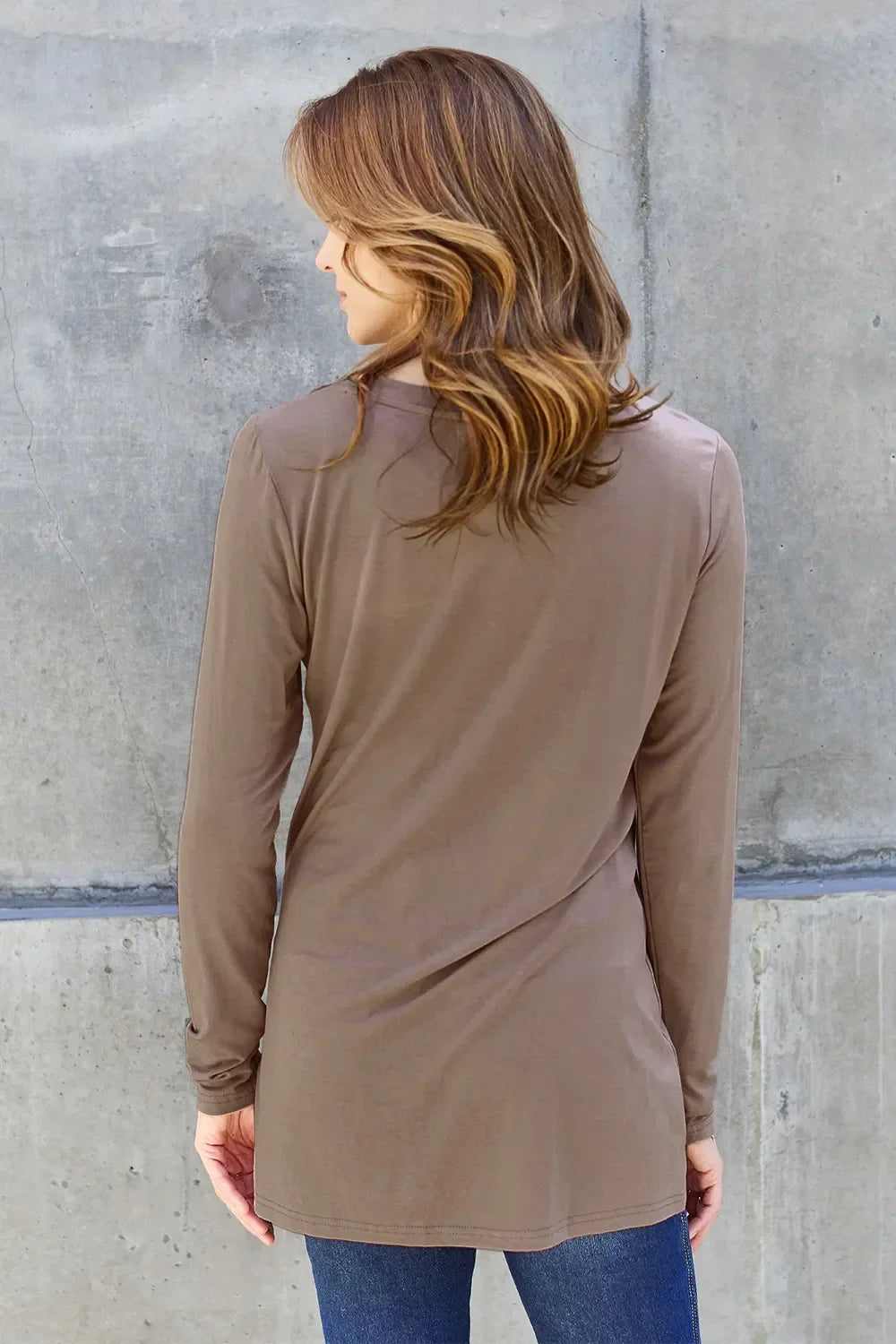 Round Neck Long Sleeve Top With Pockets Classic - Southern Shores Clothing