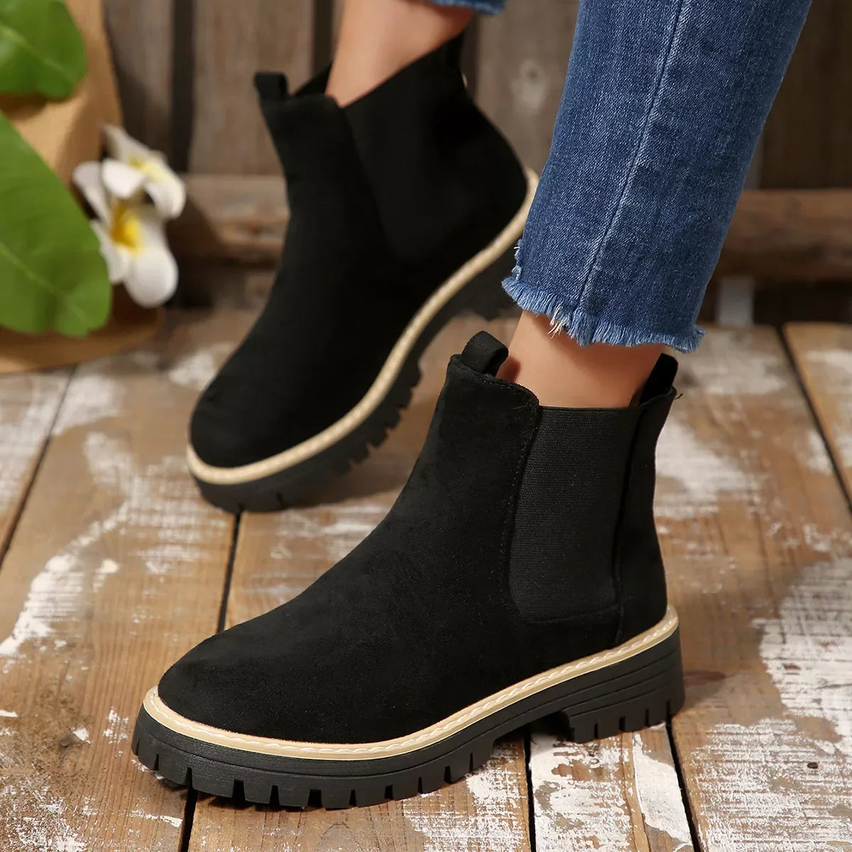 Round Toe Block Heel Boots Suede And Rubber - Southern Shores Clothing
