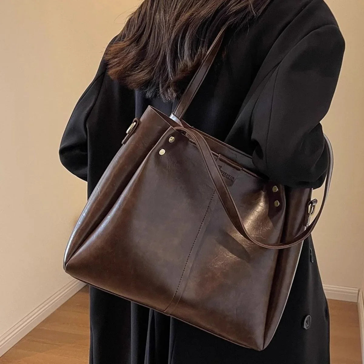 Vintage Style Leather Shoulder Bag Classic - Southern Shores Clothing