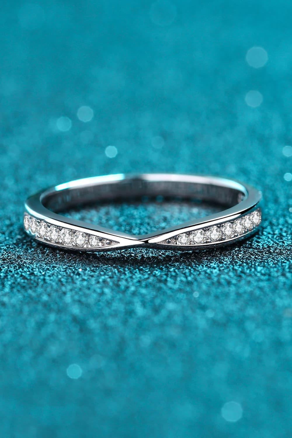 Minimalist Moissanite Sterling Silver Ring Daily Wear - Southern Shores Clothing