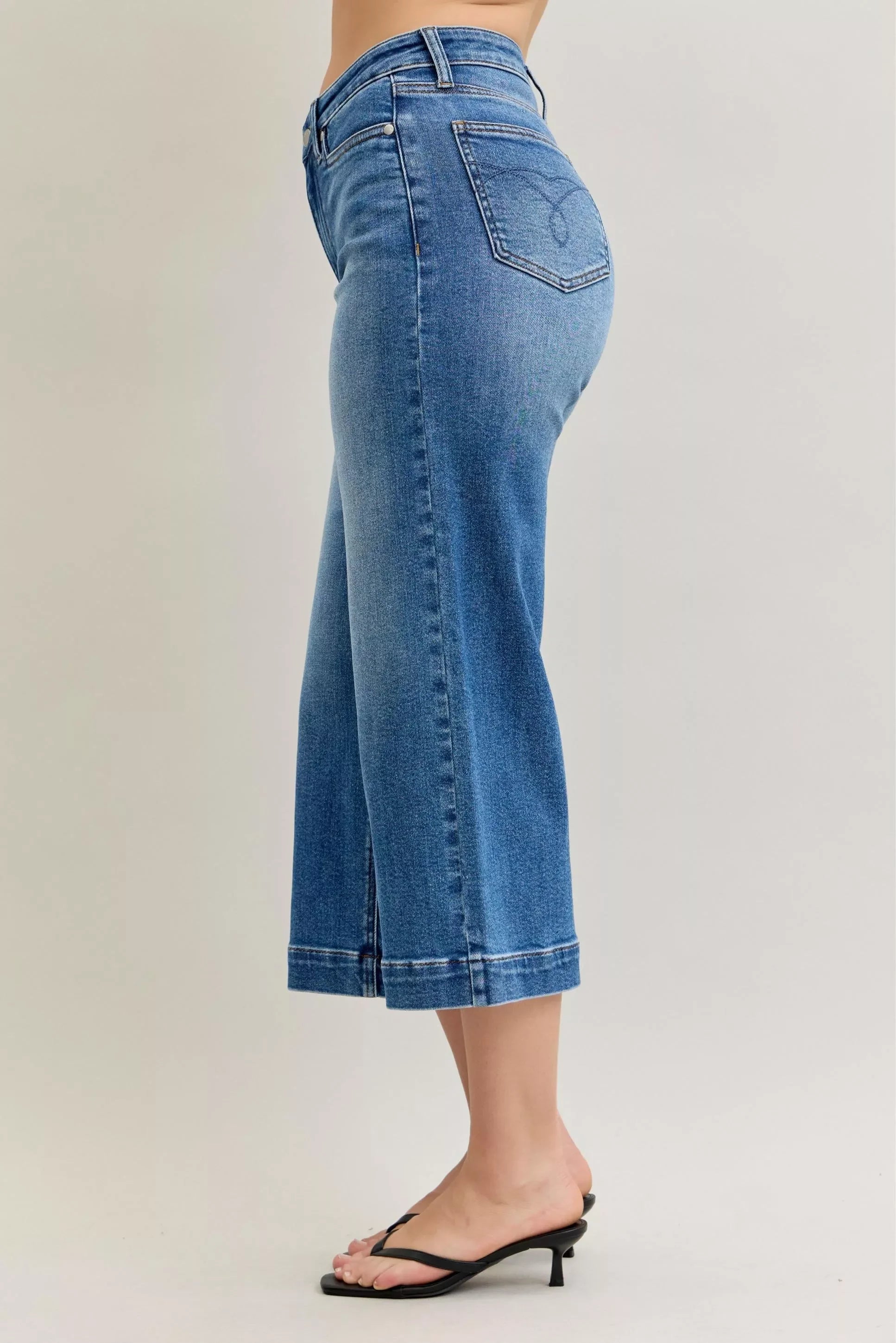 Mid Rise Crop Wide Leg Denim Jeans Relaxed Fit - Southern Shores Clothing