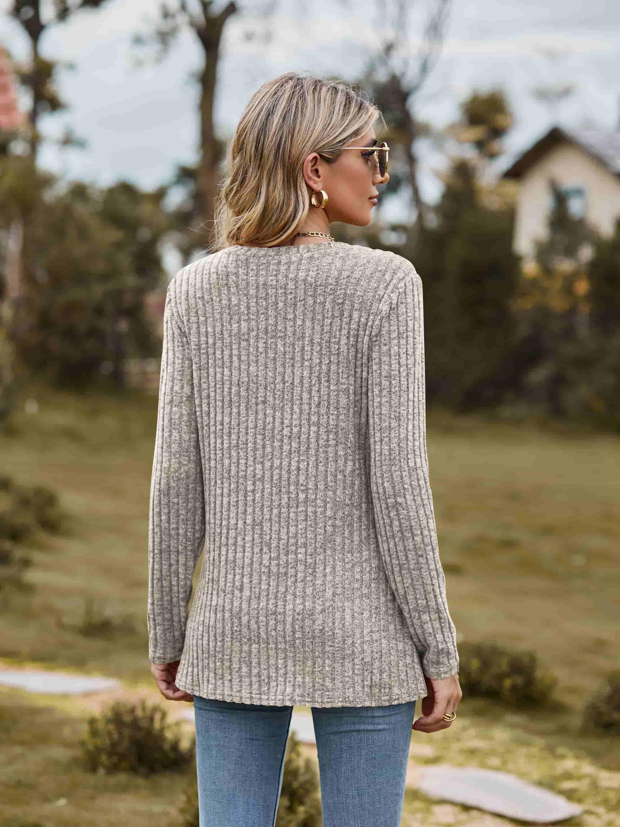 Ribbed Round Neck Long Sleeve Tee For Everyday Wear - Southern Shores Clothing