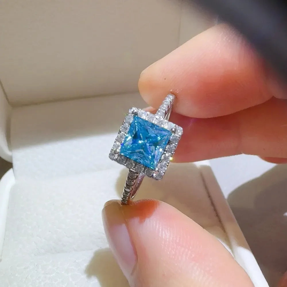 2 Carat Moissanite Square Ring In 925 Sterling Silver - Southern Shores Clothing