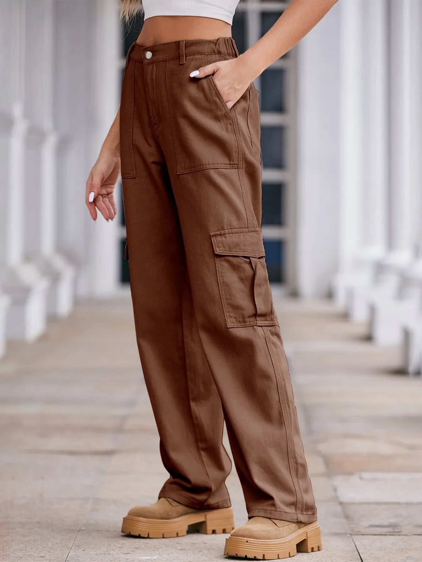 High-Waisted Stretch Cargo Jeans With Pockets - Southern Shores Clothing