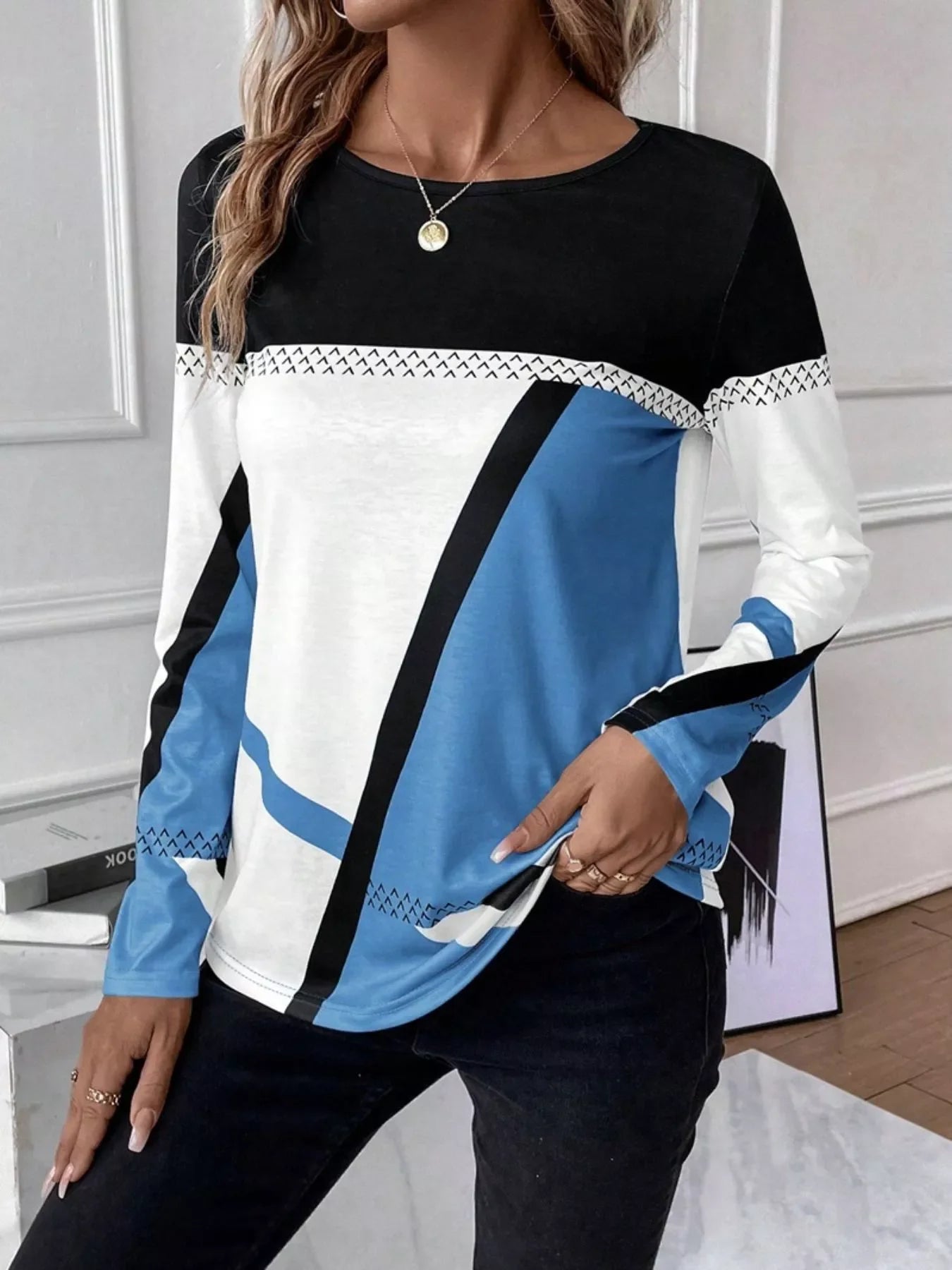 Color Block Long Sleeve T-Shirt - Southern Shores Clothing