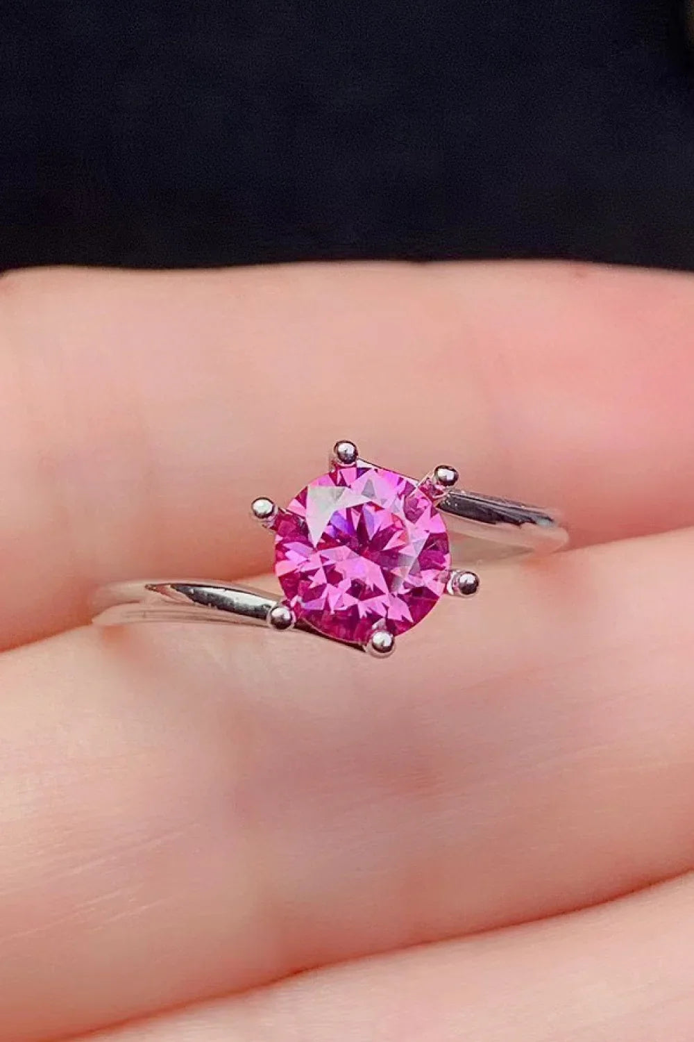 Minimalist 1 Carat Moissanite Ring Platinum-Plated - Southern Shores Clothing