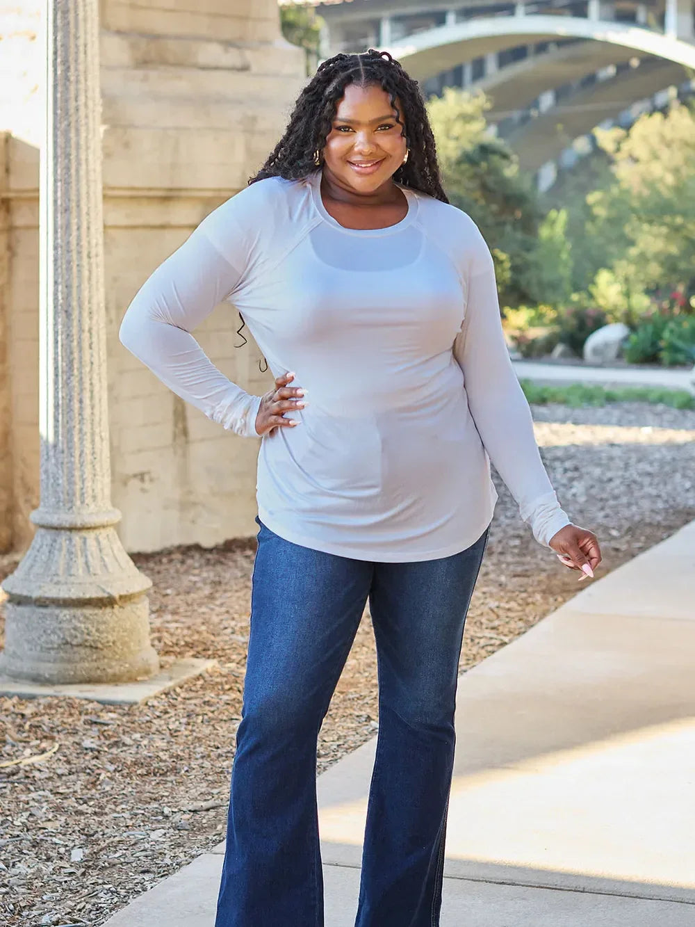 Classic Round Neck Long Sleeve T Shirt Basic - Southern Shores Clothing