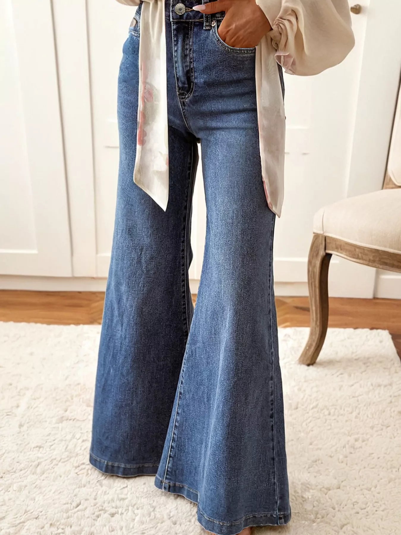 Women's Coastal High Waist Button Zip Flare Leg Jeans