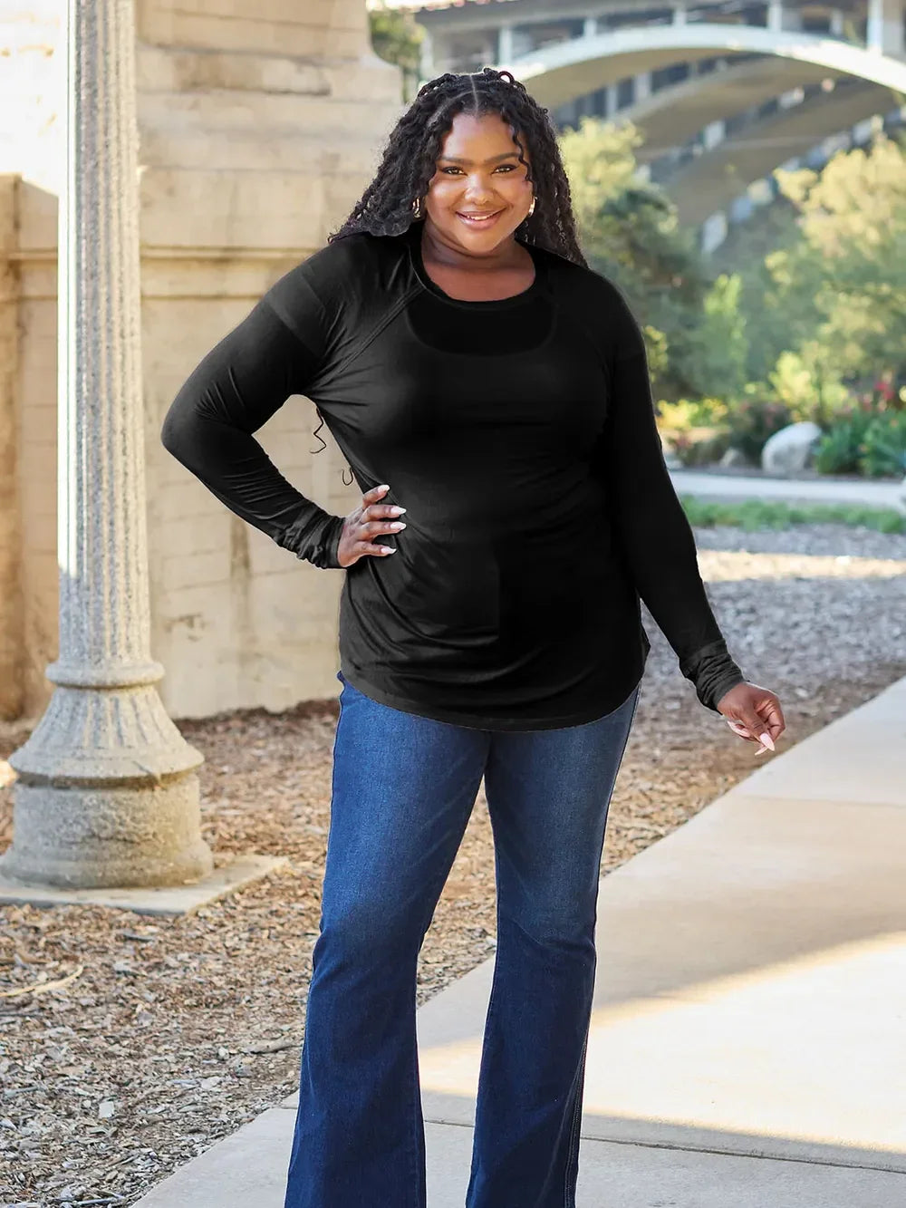 Classic Round Neck Long Sleeve T Shirt Basic - Southern Shores Clothing
