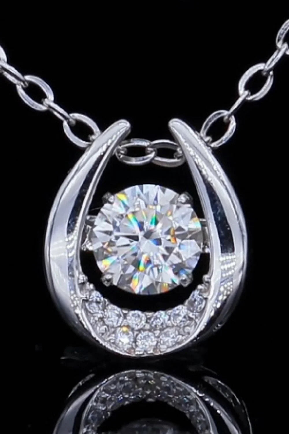 Minimalist 0.5 Carat Moissanite Zircon Pendant Necklace - Southern Shores Clothing