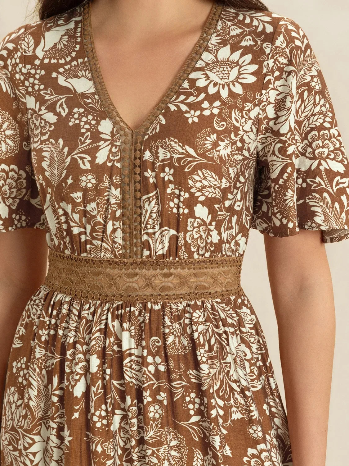 Lace Detail Floral Print Short Sleeve Midi Dress V Neck - Southern Shores Clothing
