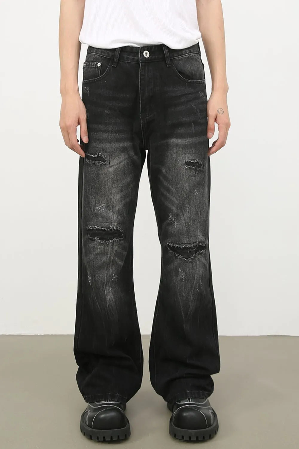 Men's Distressed Jeans with Pockets