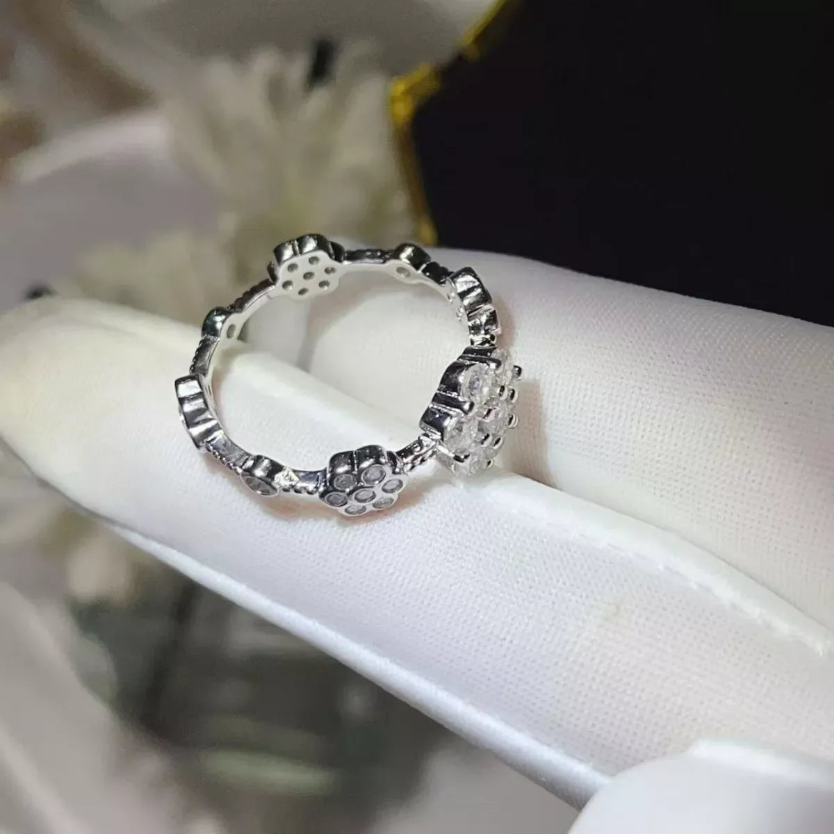 925 Sterling Silver Moissanite Flower Ring Includes Box - Southern Shores Clothing
