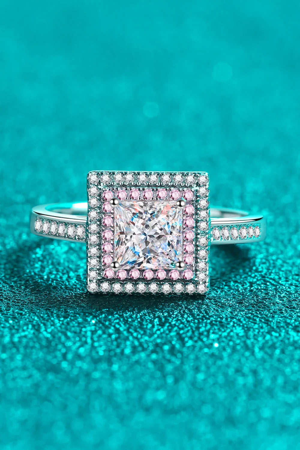 Minimalist 1 Carat Moissanite Ring With Geometric Design - Southern Shores Clothing