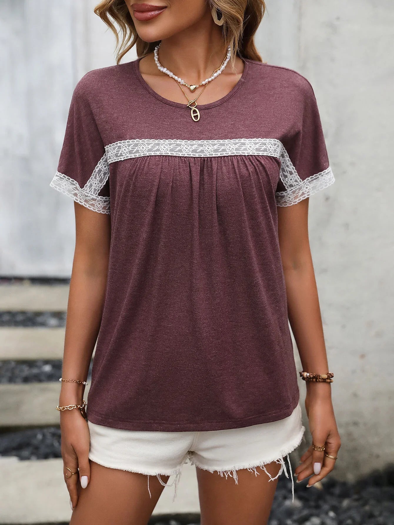 Contrast Pattern Round Neck Short Sleeve Stretch Tee - Southern Shores Clothing